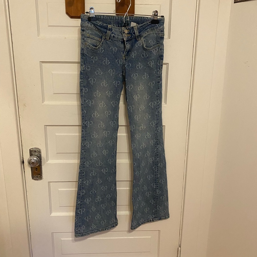H&M Blue Patterned Low rise Flare Jeans